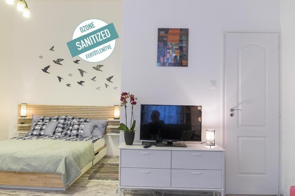 Standard Apartment By Hi5-Liszt Ferenc Square Budapest Esterno foto
